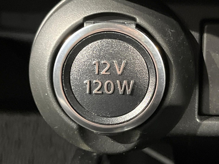 2021 Suzuki Ignis 5AA-FF21S (UW-6a1ba5e85c4ec)[25]