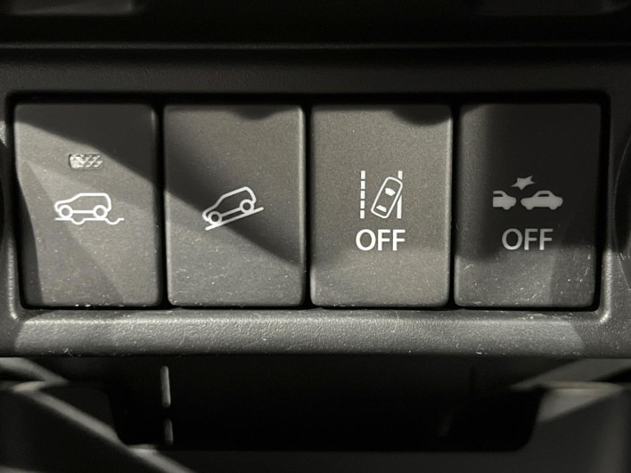2021 Suzuki Ignis 5AA-FF21S (UW-6a1ba5e85c4ec)[26]