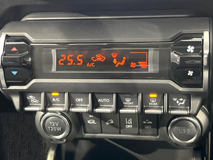2021 Suzuki Ignis 5AA-FF21S (UW-6a1ba5e85c4ec)[24]