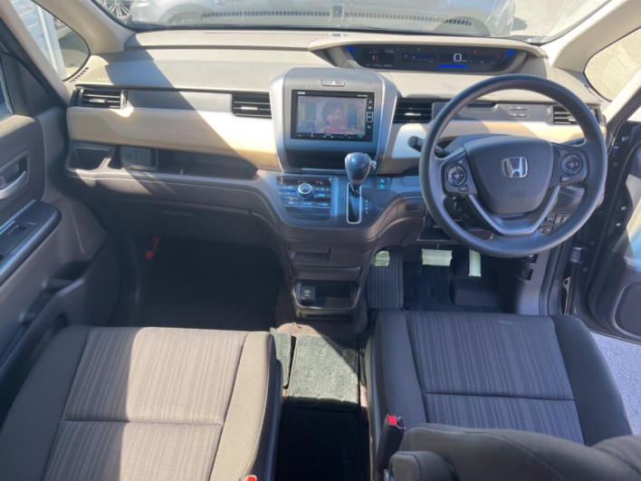 2018 Honda Freed DBA-GB5 (UW-6a1ba5ec2eb58)[17]