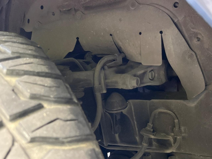 2020 Toyota Hiace Van QDF-GDH206V (UW-6a1ba5eec3918)[17]