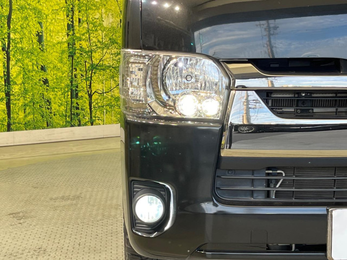2020 Toyota Hiace Van QDF-GDH206V (UW-6a1ba5eec3918)[22]