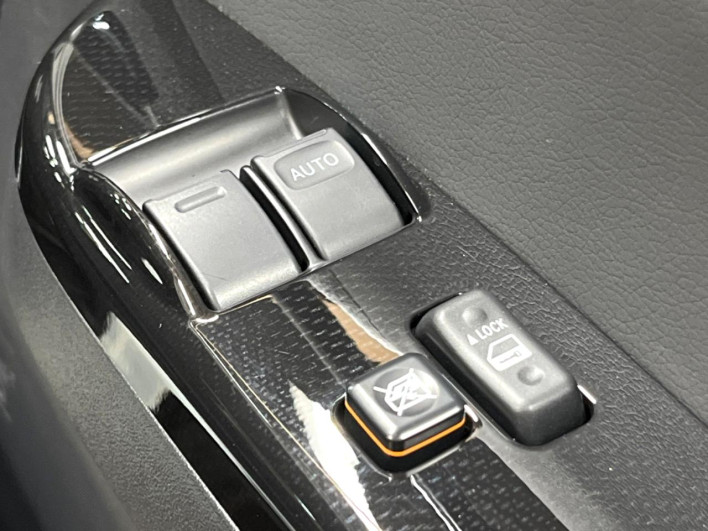 2025 Toyota Hiace Van 3DF-GDH206V (UW-6a1ba5efa3042)[19]