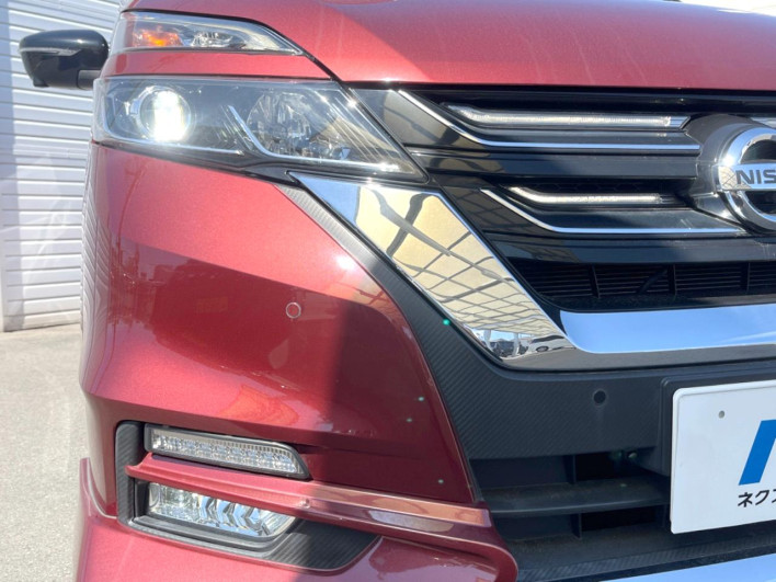 2017 Nissan Serena DAA-GFC27 (UW-6a1ba5f688d0b)[6]