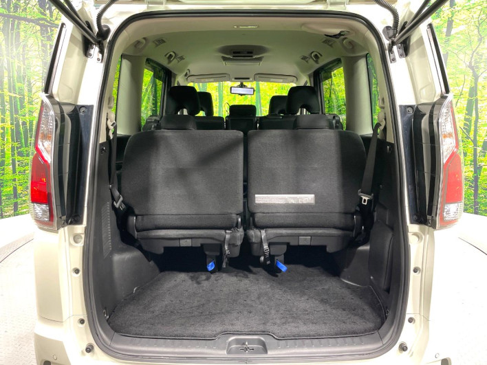 2018 Nissan Serena DAA-GFC27 (UW-6a1ba5f787332)[19]