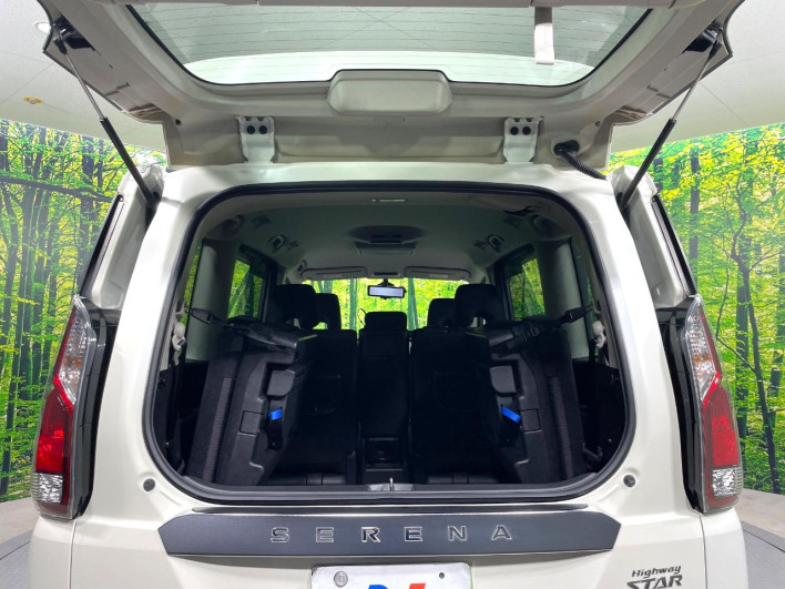 2018 Nissan Serena DAA-GFC27 (UW-6a1ba5f787332)[15]
