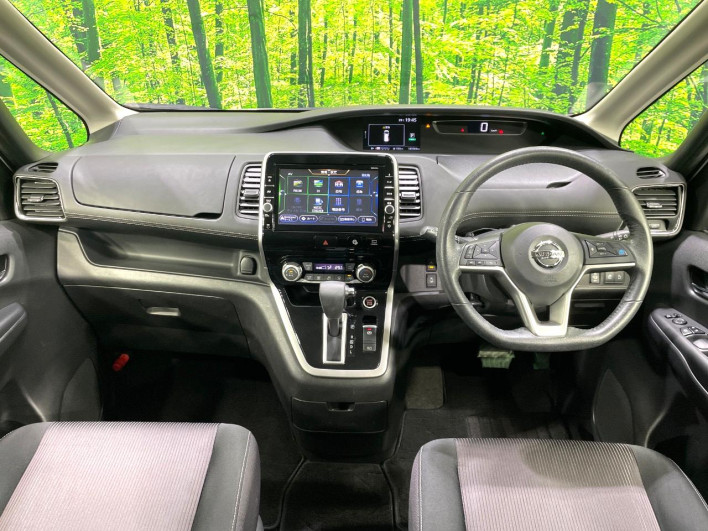 2018 Nissan Serena DAA-GFC27 (UW-6a1ba5f787332)[21]