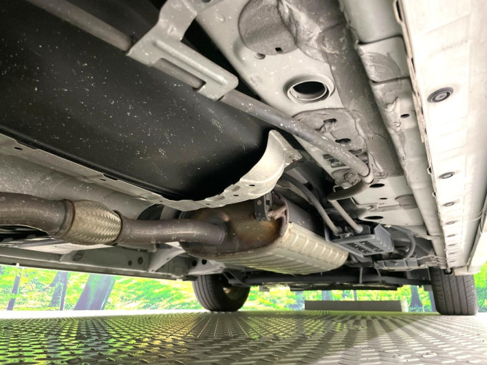 2018 Nissan Serena DAA-GFC27 (UW-6a1ba5f787332)[10]