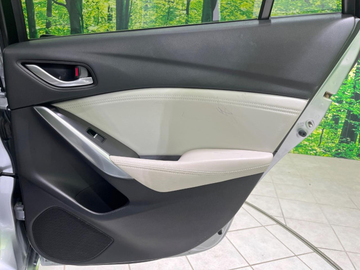 2015 Mazda Atenza Wagon LDA-GJ2AW (UW-6a1ba5fcea3ad)[19]