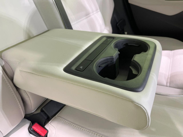 2015 Mazda Atenza Wagon LDA-GJ2AW (UW-6a1ba5fcea3ad)[9]