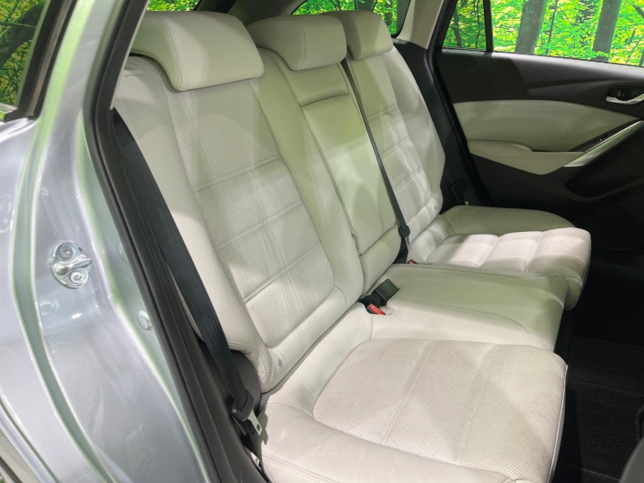2015 Mazda Atenza Wagon LDA-GJ2AW (UW-6a1ba5fcea3ad)[10]