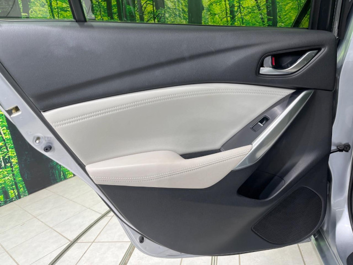 2015 Mazda Atenza Wagon LDA-GJ2AW (UW-6a1ba5fcea3ad)[24]