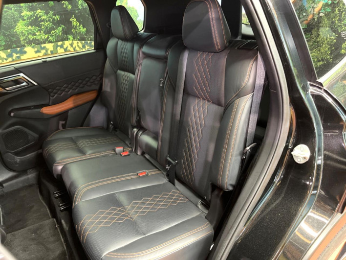 2021 Mitsubishi OUTLANDER PHEV 5LA-GN0W (UW-6a1ba5ff50d22)[12]