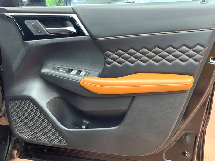 2021 Mitsubishi OUTLANDER PHEV 5LA-GN0W (UW-6a1ba5ff50d22)[26]