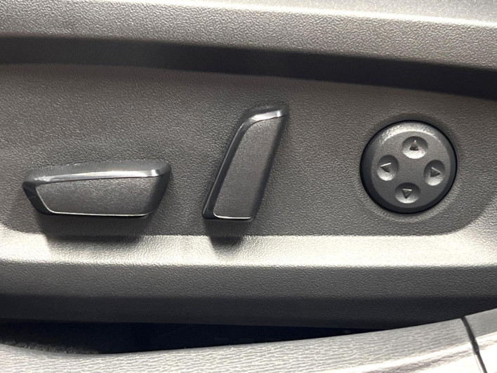 2023 Mitsubishi OUTLANDER PHEV 5LA-GN0W (UW-6a1ba6004ac1a)[17]