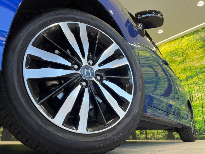 2017 Honda Fit Hybrid DAA-GP5 (UW-6a1ba601b8ff3)[9]