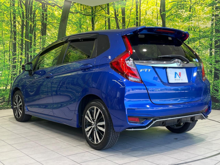 2017 Honda Fit Hybrid DAA-GP5 (UW-6a1ba601b8ff3)[19]