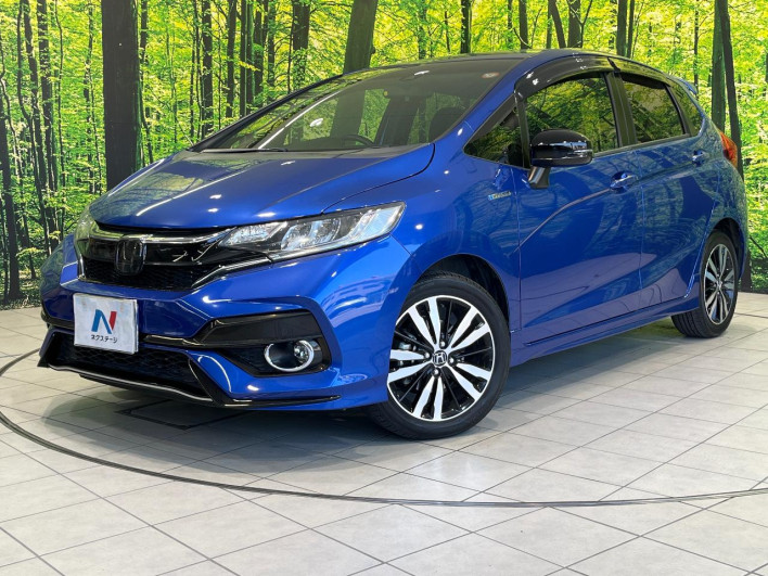 2017 Honda Fit Hybrid DAA-GP5 (UW-6a1ba601b8ff3)[0]