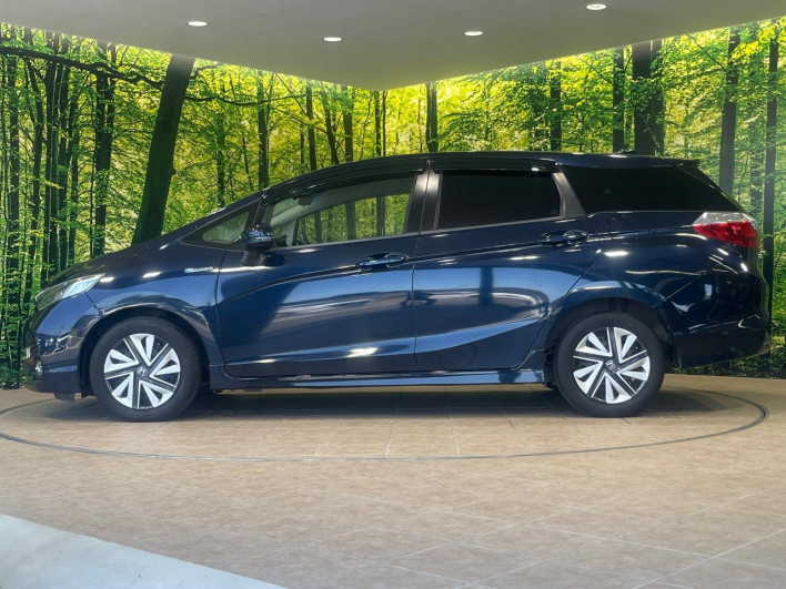 2017 Honda SHUTTLE DAA-GP7 (UW-6a1ba6042be85)[11]