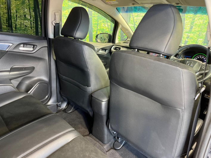 2017 Honda SHUTTLE DAA-GP7 (UW-6a1ba6042be85)[24]