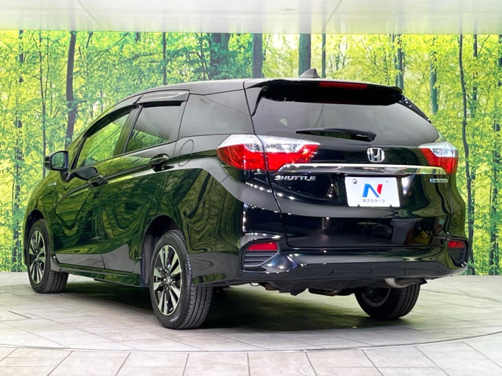 2017 Honda SHUTTLE DAA-GP8 (UW-6a1ba6046759f)[18]