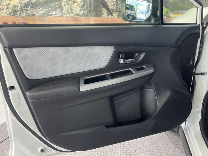 2013 Subaru XV HYBRID DAA-GPE (UW-6a1ba60469916)[27]