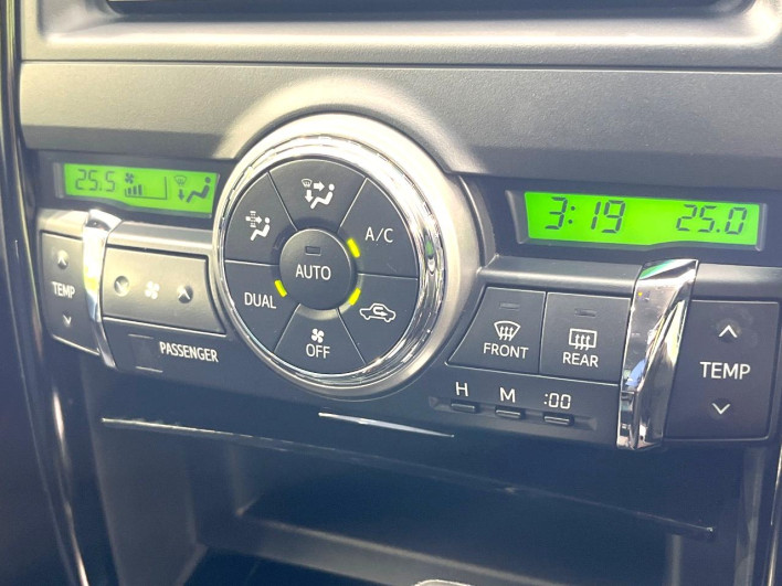 2013 Toyota Mark X DBA-GRX130 (UW-6a1ba607809a1)[10]