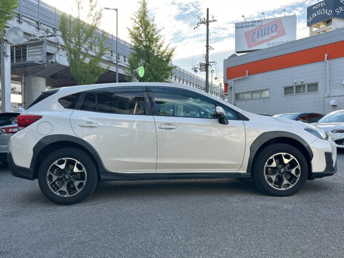 2017 Subaru XV DBA-GT7 (UW-6a1ba60d1562d)[27]