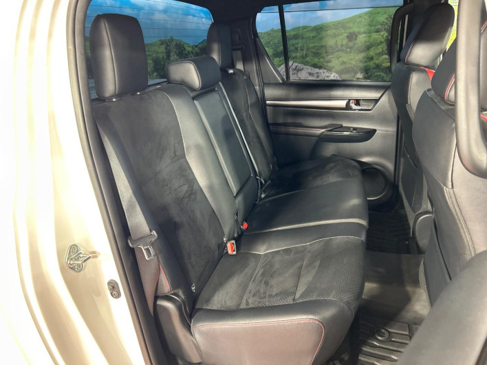 2023 Toyota Hilux 3DF-GUN125 (UW-6a1ba6110a2e5)[16]