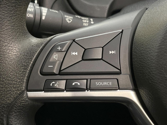 2016 Nissan Note DAA-HE12 (UW-6a1ba6178def8)[11]