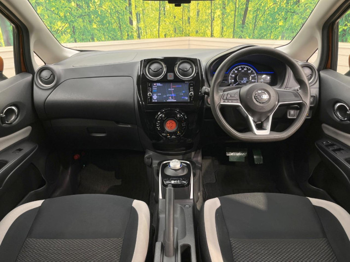 2016 Nissan Note DAA-HE12 (UW-6a1ba6178def8)[9]