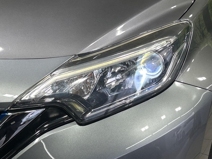 2017 Nissan Note DAA-HE12 (UW-6a1ba6189d8b0)[12]