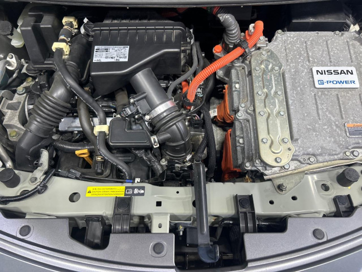 2017 Nissan Note DAA-HE12 (UW-6a1ba6189d8b0)[5]