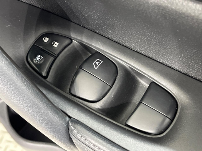 2015 Nissan X-Trail DAA-HNT32 (UW-6a1ba62634328)[17]
