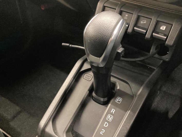 2018 Suzuki Jimny 3BA-JB64W (UW-6a1ba6297bfd2)[20]