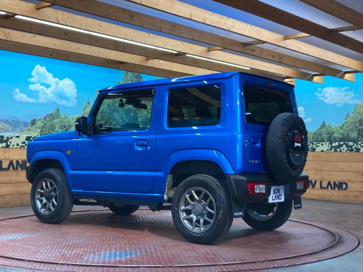 2018 Suzuki Jimny 3BA-JB64W (UW-6a1ba6297bfd2)[7]