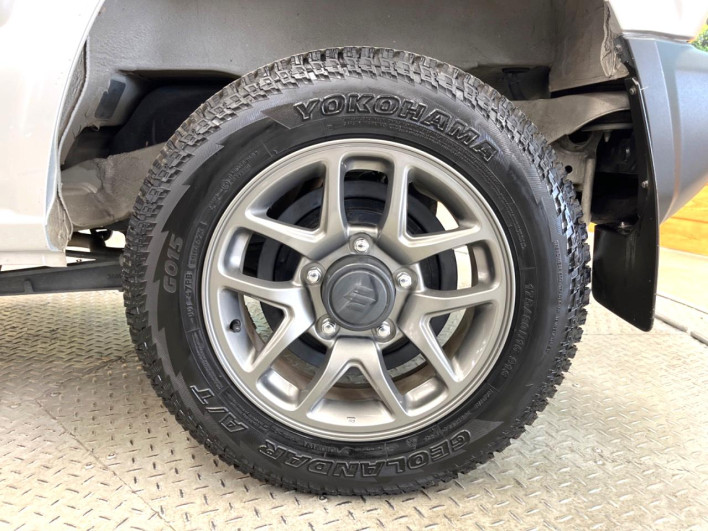 2018 Suzuki Jimny 3BA-JB64W (UW-6a1ba6297bfd2)[25]