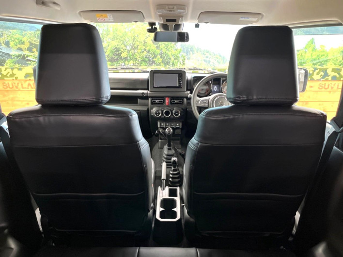 2018 Suzuki Jimny 3BA-JB64W (UW-6a1ba6297bfd2)[13]