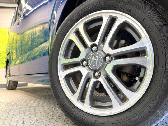 2016 Honda N-BOX CUSTOM DBA-JF1 (UW-6a1ba634d0e68)[28]