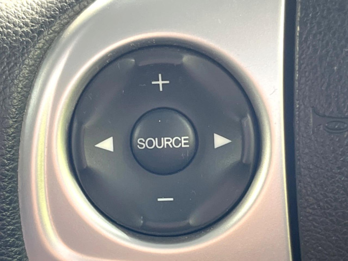 2016 Honda N-BOX CUSTOM DBA-JF1 (UW-6a1ba634d0e68)[23]