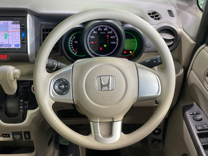 2017 Honda N-BOX DBA-JF1 (UW-6a1ba63635ff3)[21]