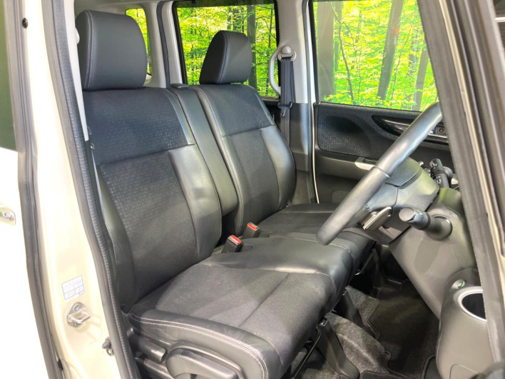 2015 Honda N-BOX CUSTOM DBA-JF1 (UW-6a1ba6378ec4f)[8]