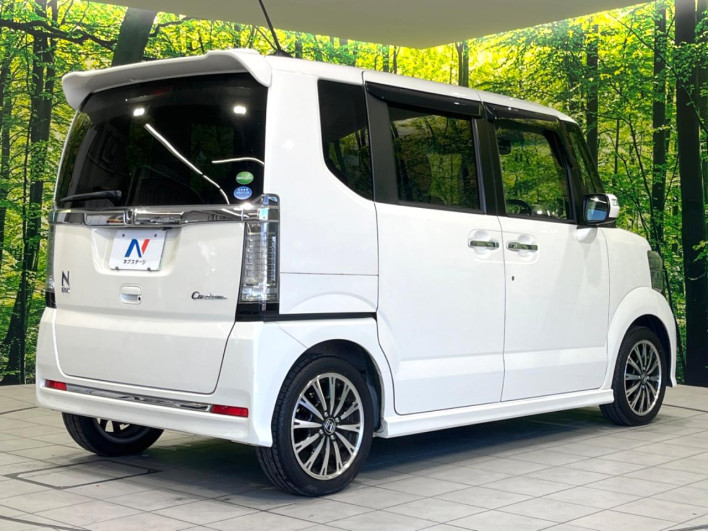 2015 Honda N-BOX CUSTOM DBA-JF1 (UW-6a1ba6378ec4f)[21]