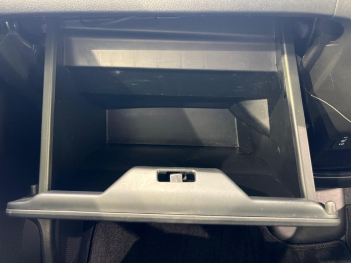 2016 Honda N-BOX DBA-JF2 (UW-6a1ba638b4dd8)[25]