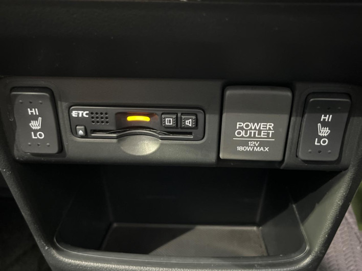 2016 Honda N-BOX DBA-JF2 (UW-6a1ba638b4dd8)[24]