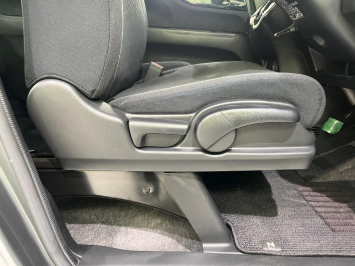 2014 Honda N-BOX CUSTOM DBA-JF2 (UW-6a1ba6393ff56)[27]