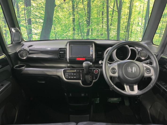 2014 Honda N-BOX CUSTOM DBA-JF2 (UW-6a1ba6393ff56)[29]