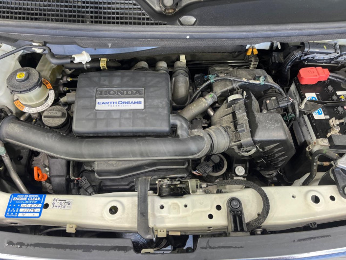 2017 Honda N-BOX DBA-JF3 (UW-6a1ba63a41df5)[10]
