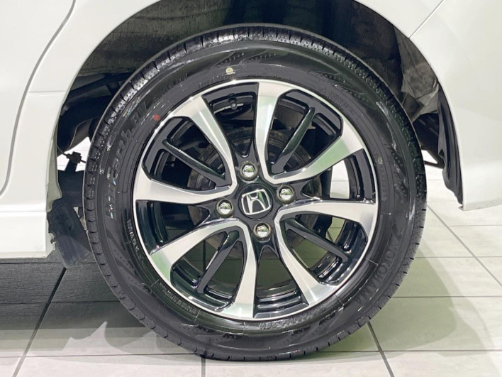 2018 Honda N-BOX CUSTOM DBA-JF3 (UW-6a1ba63c2f492)[25]