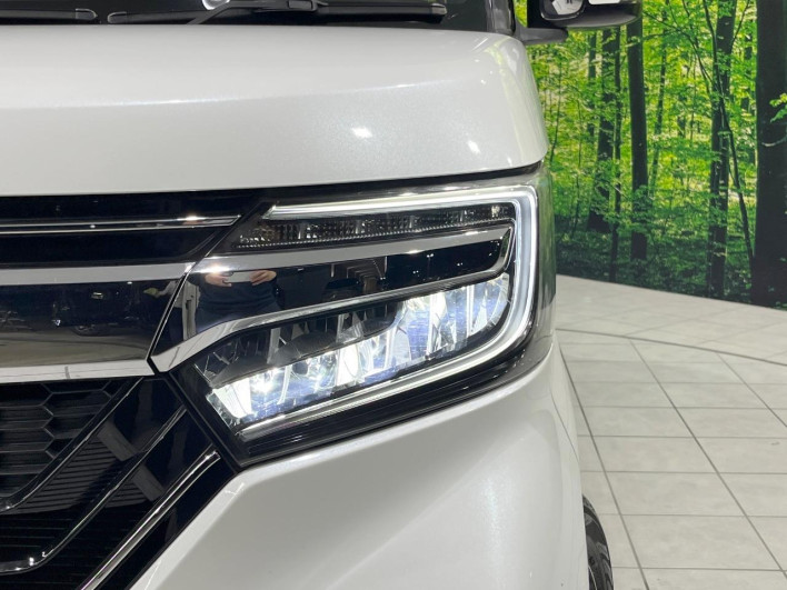 2018 Honda N-BOX CUSTOM DBA-JF3 (UW-6a1ba63c2f492)[20]